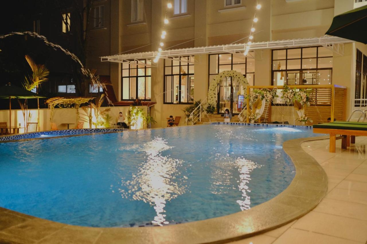 Hotel Villa Emitta Tomohon Kültér fotó