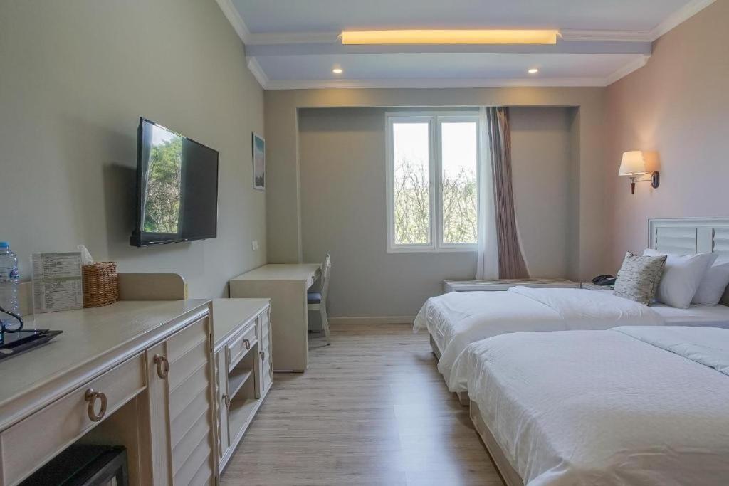 Hotel Villa Emitta Tomohon Kültér fotó