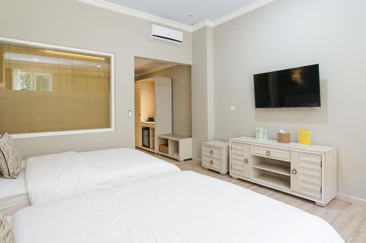 Hotel Villa Emitta Tomohon Kültér fotó
