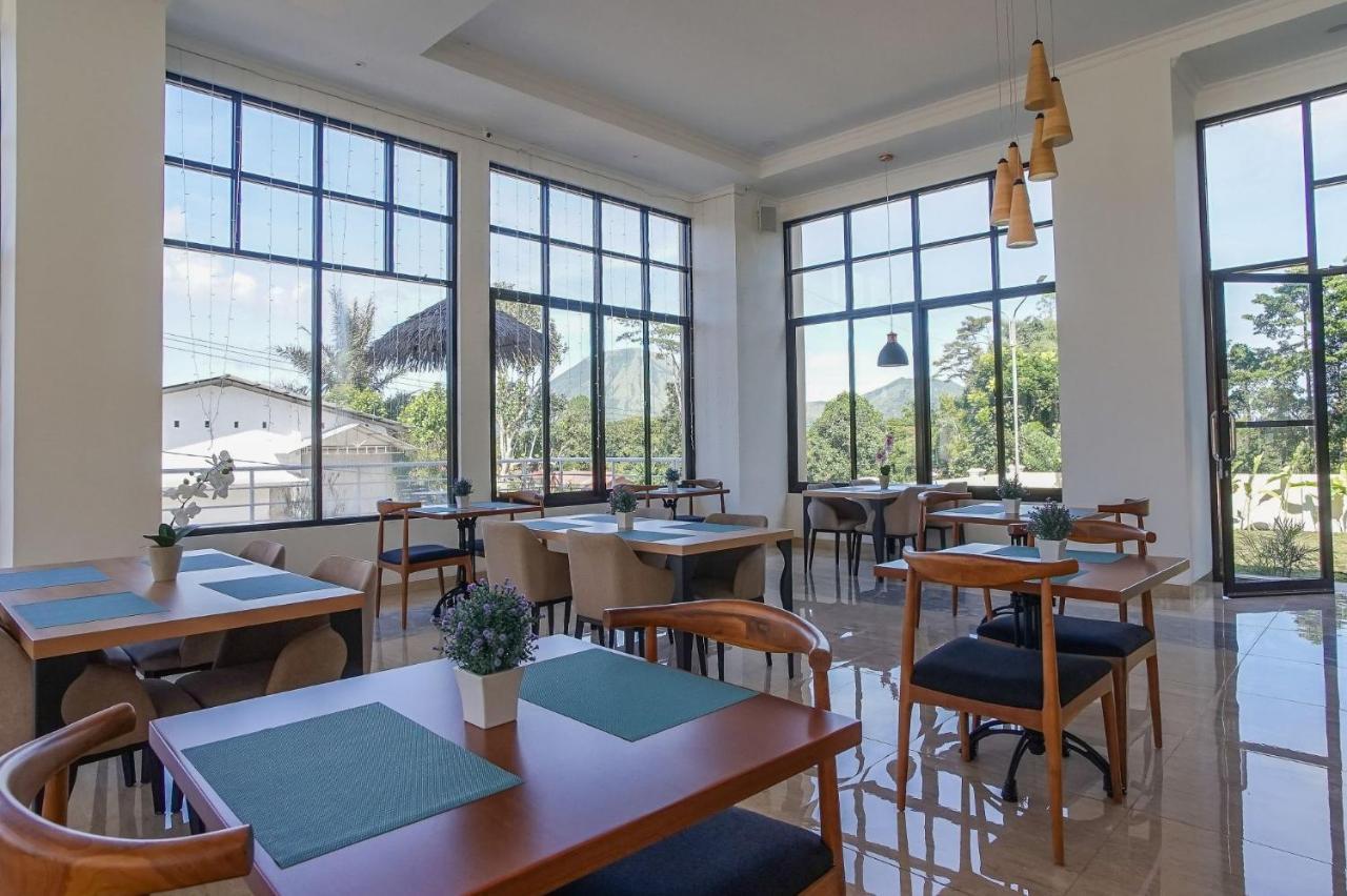 Hotel Villa Emitta Tomohon Kültér fotó