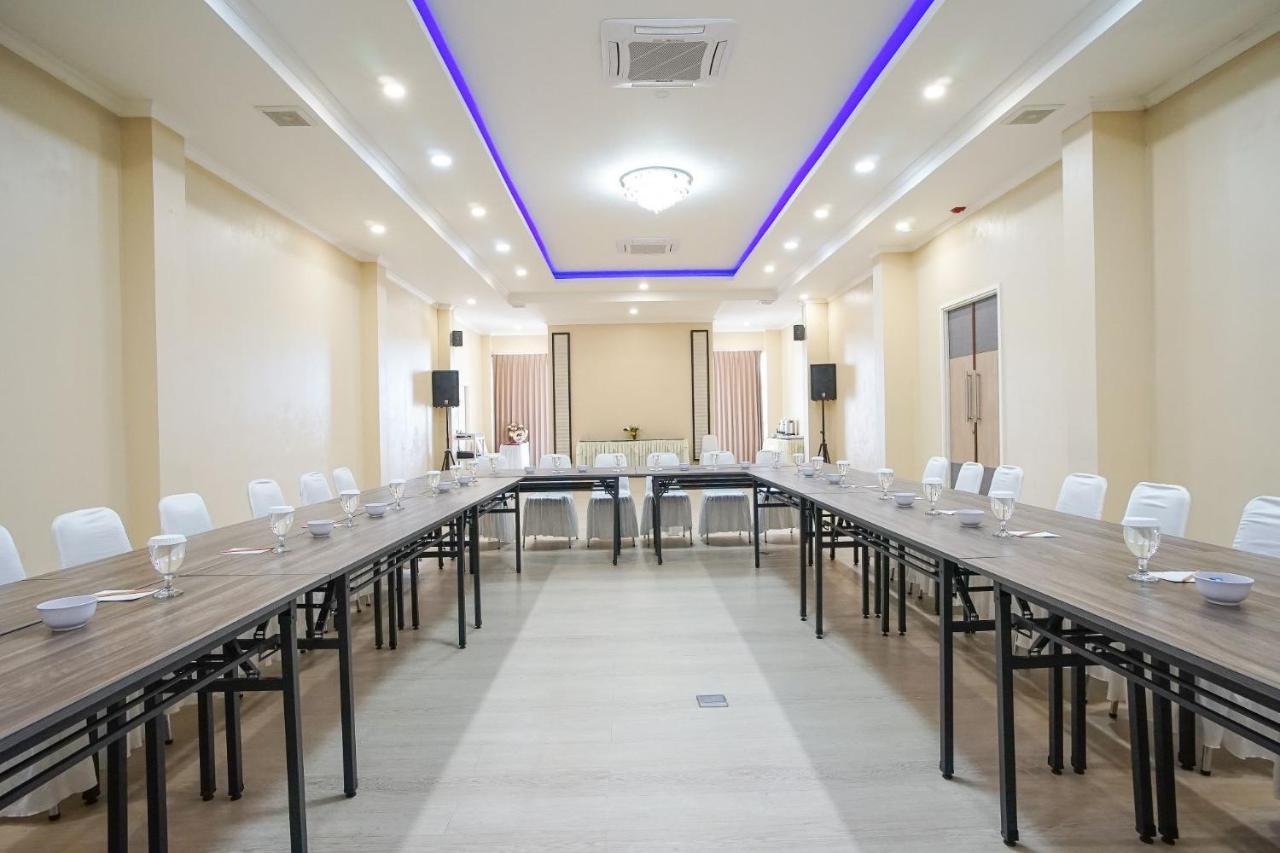 Hotel Villa Emitta Tomohon Kültér fotó